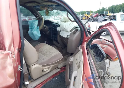 1998 Toyota Tacoma из США, поврежденный, VIN 4TAPM62N6WZ021949